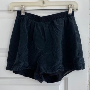 Aritzia Babaton Shorts